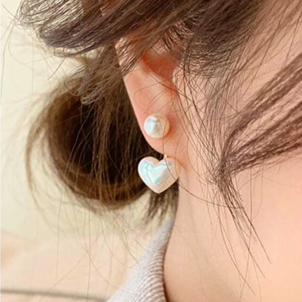 Faux Pearl Decor Stud Earrings
